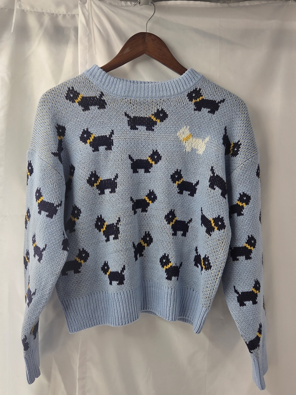 Stranger Things Scottie Dog Sweater M Limited Edition No Boundaries NWOT